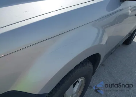 2010 Ford Escape Xlt from USA, damaged, VIN 1FMCU0DG2AKB21347